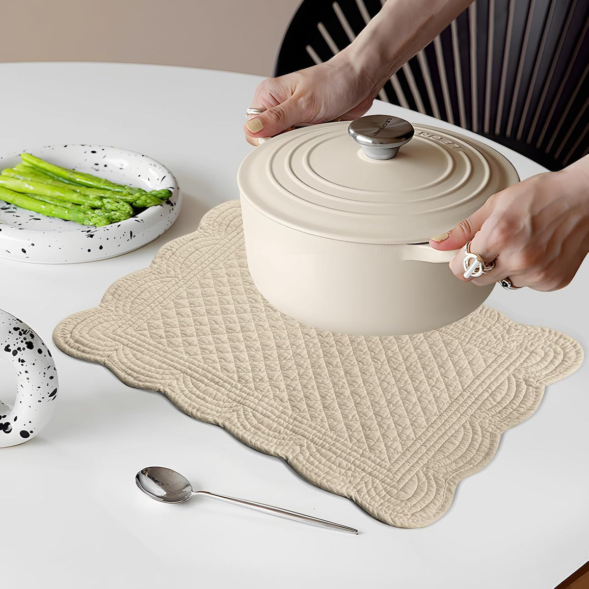 6 PC Quilted Placemats, 18"X13"Extra Large Cotton Placemats Set of 6, 100% Cotton Fabric Washable Cloth Table Mats for Kitchen & Dining Table - Soft &Easy Clean(Flax, Rectangular)