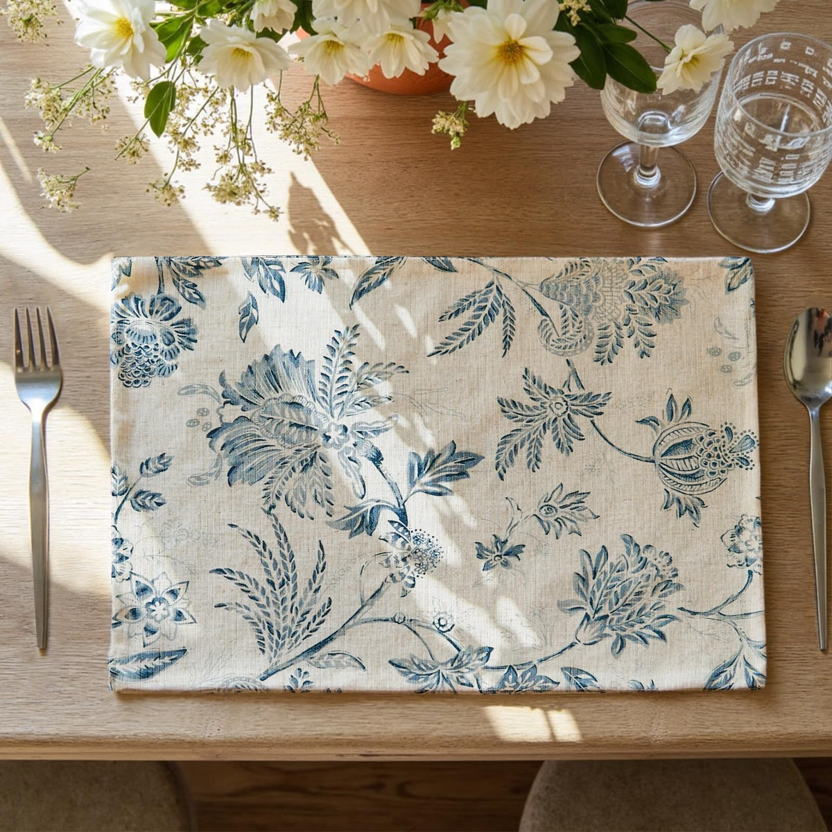 JINCHAN Sliva Linen Floral Placemats Set of 4 Farmhouse 13x19 Sage Green
