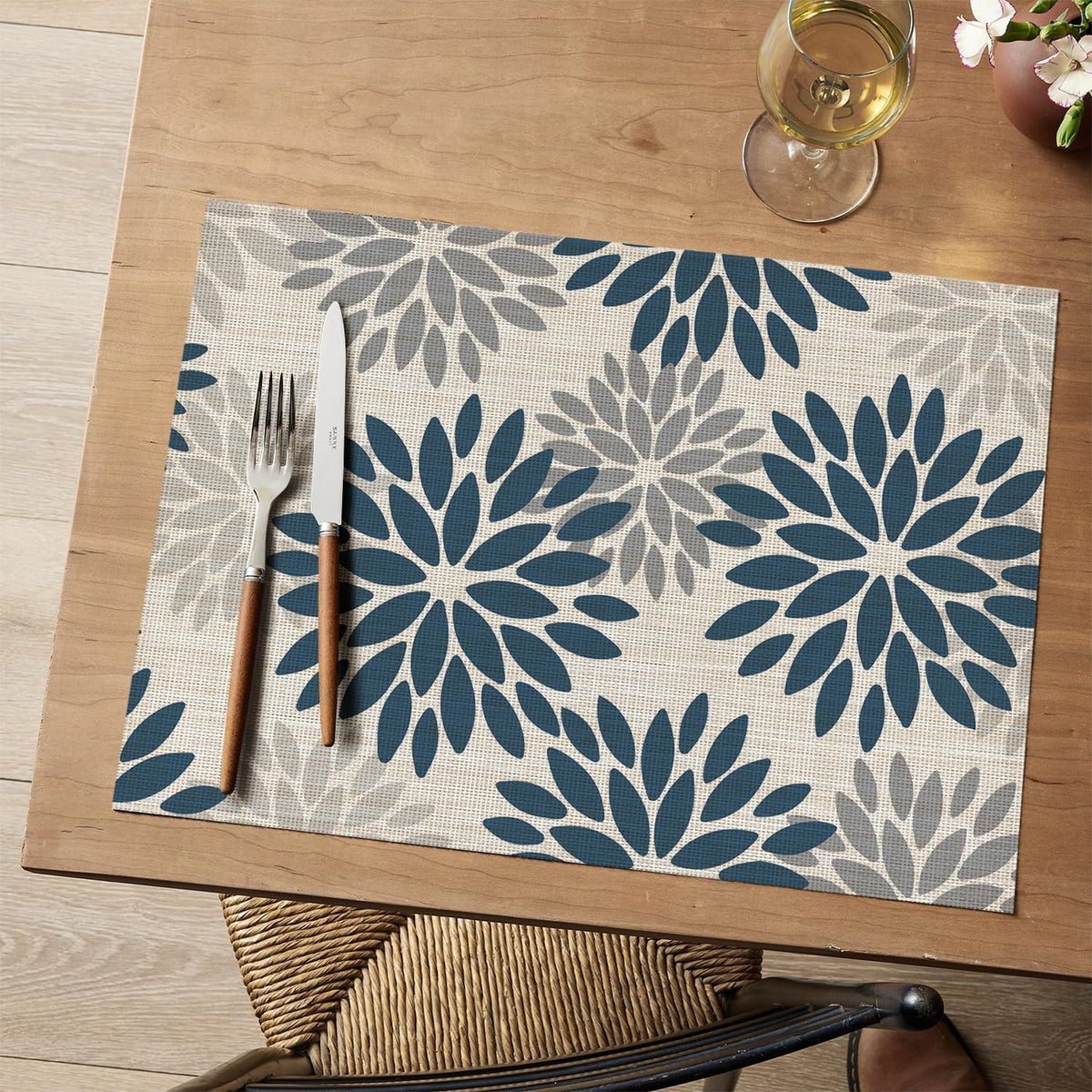 Artoid Mode Floral Vinyl Plistic Placemats Set of 6, Heat Resistant Washable Non-Slip PVC Place Mats for Party Kitchen Dining Decor, Blue Grey